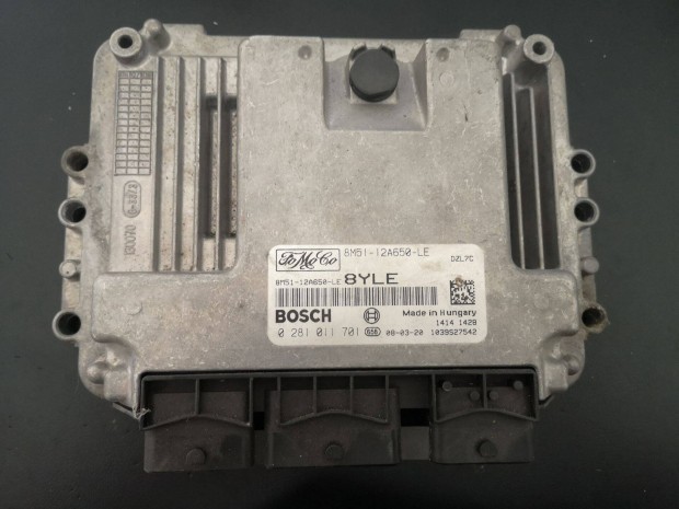 Ford Focus MK2 motorvezrl ECU 8351-12A650-LE Dzl7C