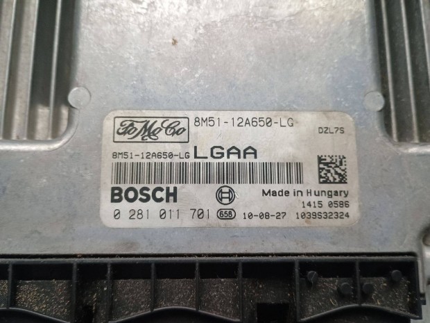 Ford Focus MK2 motorvezrl ECU 8M51-12A650-LG