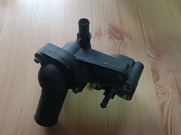 Ford Focus MK2 termoszt�th�z 2S4Q-8594-AB