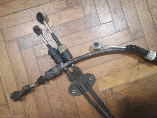 Ford Focus MK2 v�lt�bovden (topran 305 114 41)