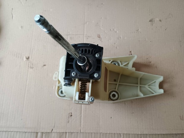 Ford Focus MK2 vltkulissza 5M5R-7C453-KB