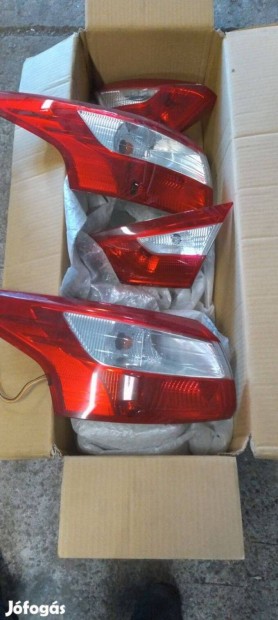 Ford Focus MK3 4 ajts bal hts lmpa