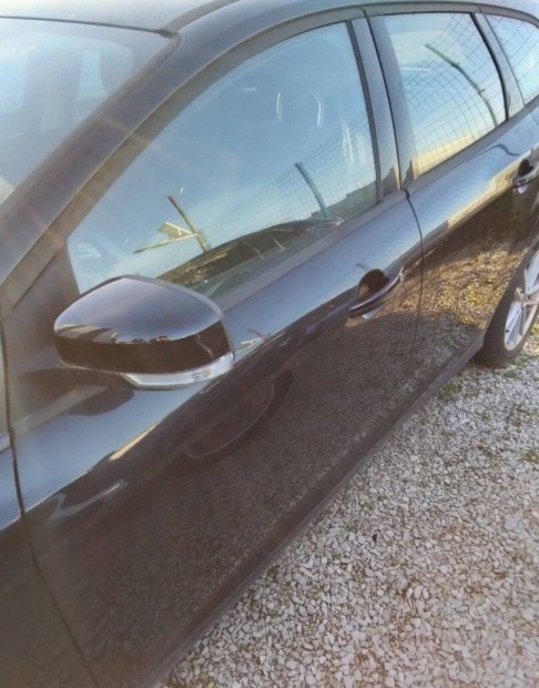 Ford Focus MK3 bal els ajt kompletten