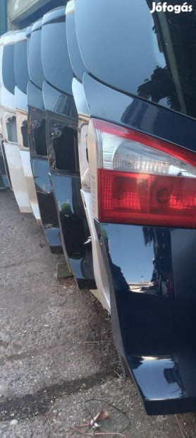 Ford Focus MK3 csomagtr ajt csomagtrajt