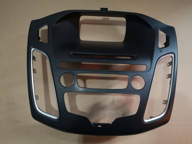 Ford Focus MK3 r�di� k�r�li burkolat F1EB-18835-AF