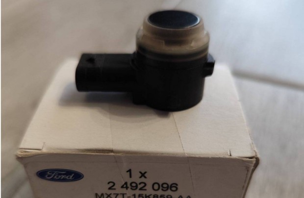 Ford Focus MK4 tolatóradar