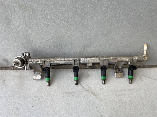 Ford Focus Mk1 1.4-1.6 benzin injector híd gyűjtőcső befecskendezőkkel