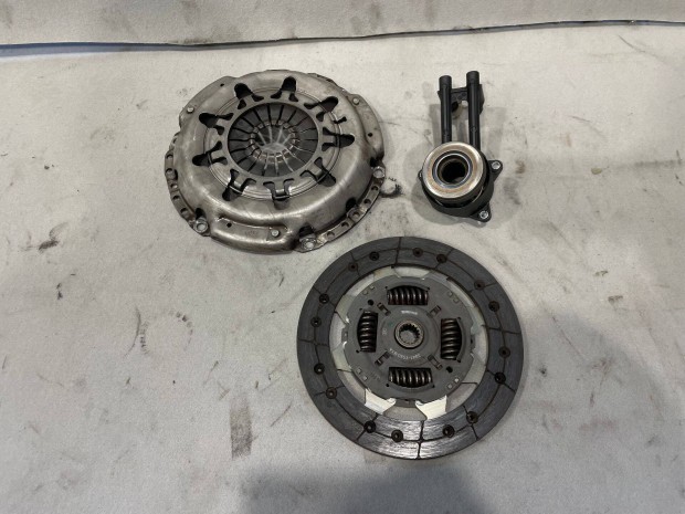 Ford Focus Mk1 1.4-1.6 benzin jszer bontott 3db-os Luk kuplung szett
