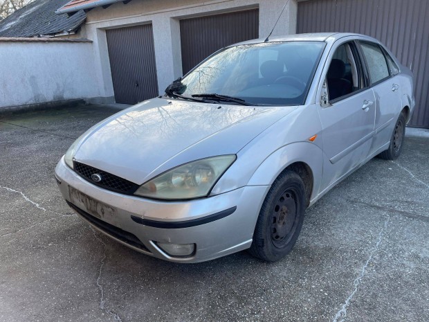 Ford Focus Mk1 1.8 TDCi Ghia Sedan 2003-as megmaradt alkatrszei elad