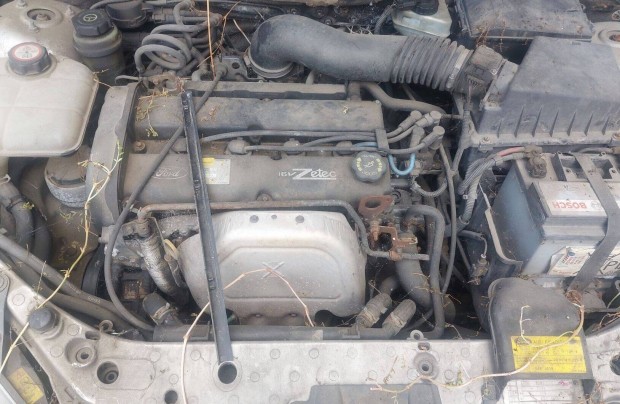 Ford Focus Mk1 1.8 komplett motor Exdc