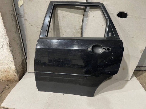 Ford Focus Mk1 Bal hátsó kombi fekete F8 színkódú rozsda mentes ajtó