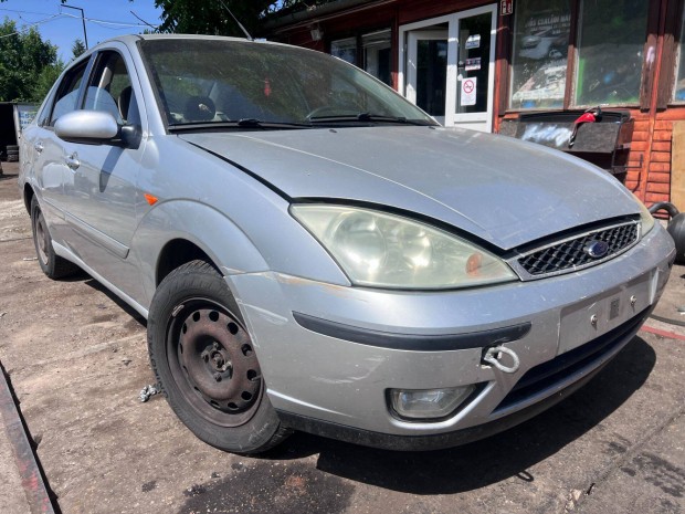 Ford Focus Mk1 (2002) 1.6i Fydb Alkatrészek #M2785