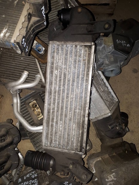 Ford Focus Mk1  ,   1.8  intercooler ht 