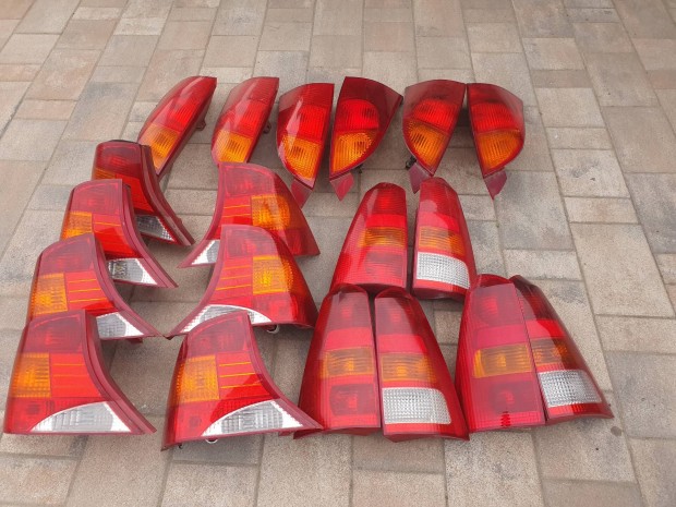 Ford Focus Mk1 h�ts� l�mpa.