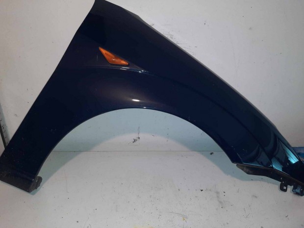 Ford Focus Mk1 jobb , bal első sárvédő
