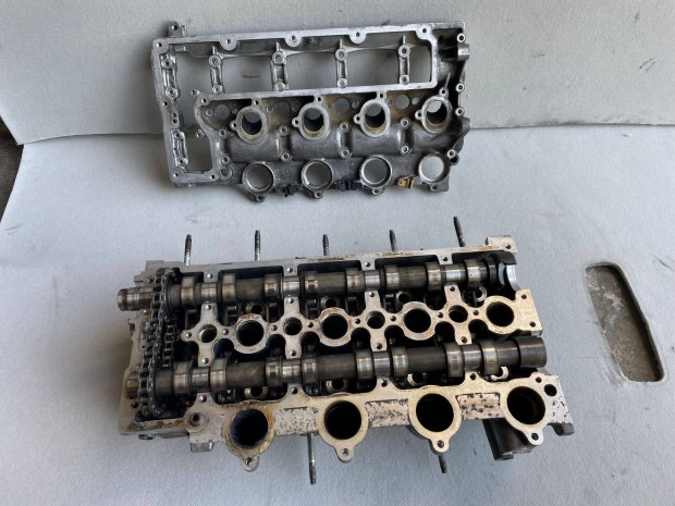 Ford Focus Mk2-2.5 C-Max Mondeo S-Max Galaxy 2.0 TDCI hengerfej 3m5q6c