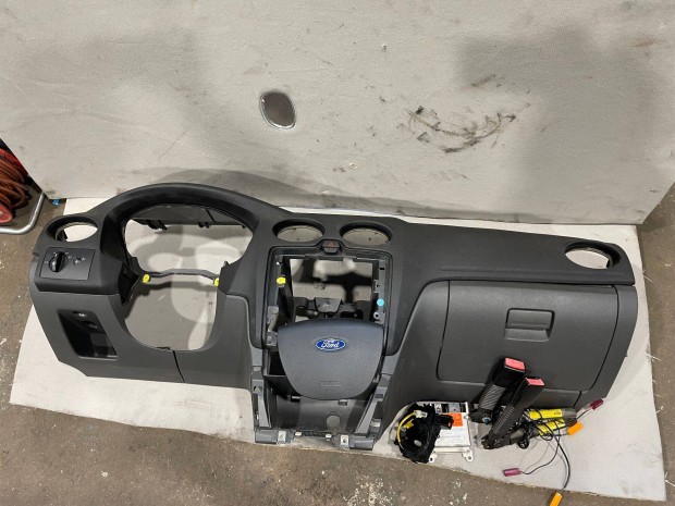 Ford Focus Mk2-2.5 facelift komplett légzsák szett