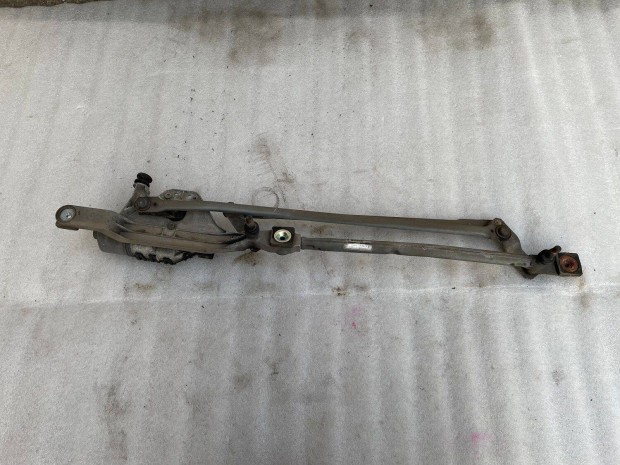 Ford Focus Mk2-2,5 gyri Els Ablaktrl szerkezet motorral 4m5117508a