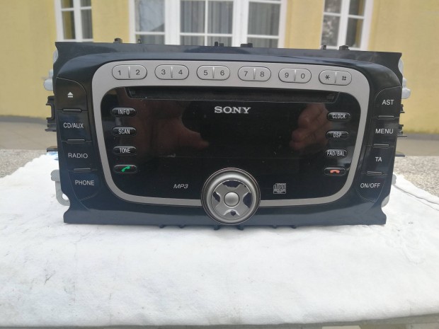 Ford Focus Mk2, C-Max gyri Sony rdi cd 