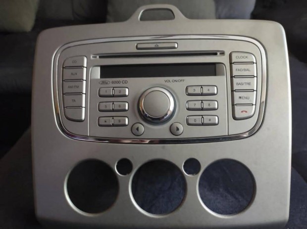 Ford Focus Mk2 fejegysg elad