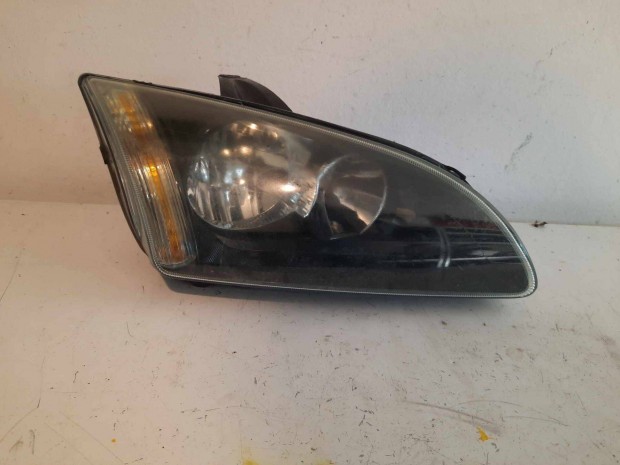 Ford Focus Mk2 jobb első fényszóró