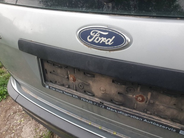 Ford Focus Mk2 kombi csomagtérajtó.