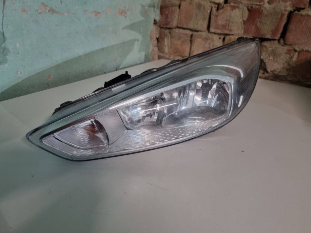 Ford Focus Mk3 (2014-2018) Bal els fnyszr lmpa