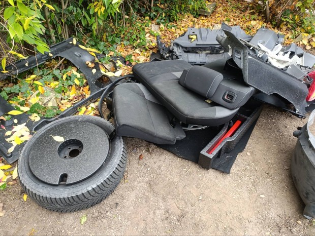 Ford Focus Mk3 bels tr, lsek , karpitok