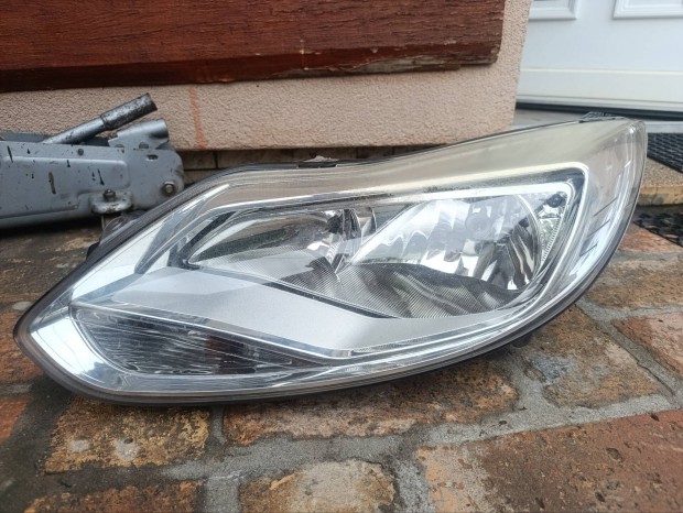 Ford Focus Mk3 gyri bal fnyszr 