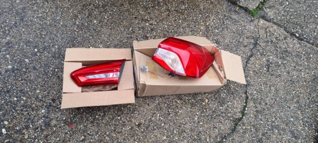 Ford Focus Mk4 2018- Jobb hts lmpa ( 5ajts )