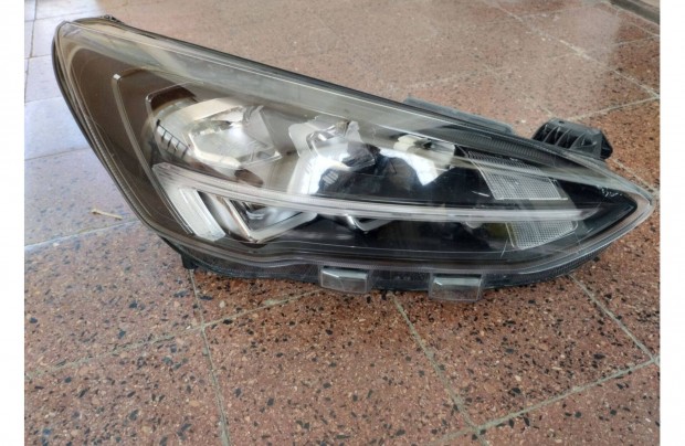 Ford Focus Mk4 (C519) jobb első gyári LED fényszóró 2018 - ST