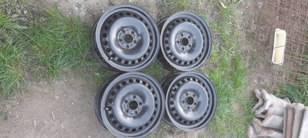 Ford Focus Mondeo C Max Gyri Lemezfelni Aclfelni Felni 16