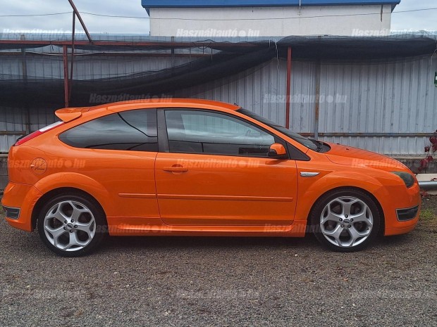 Ford Focus ST 2.5 T