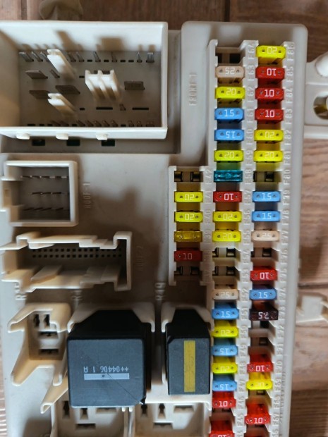 Ford Focus biztos�t�k t�bla