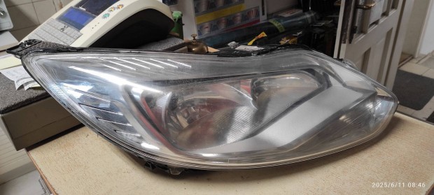 Ford Focus fényszóró jobb 2011-2015