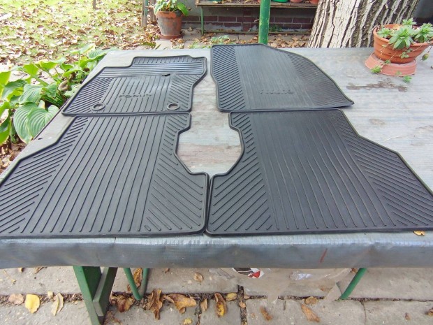 Ford Focus gumisznyeg MK2