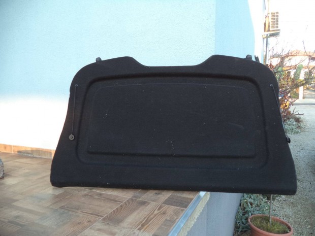 Ford Focus gy�ri kalaptart� (201-217)