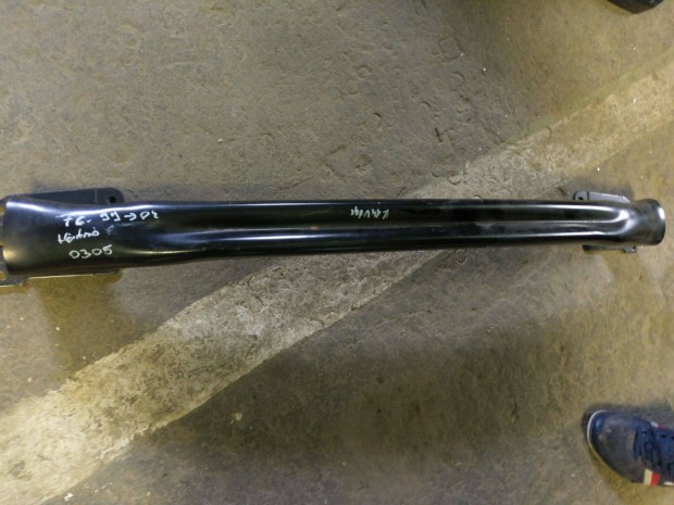 Ford Focus hts lkhrt merevt kereszttart (1999-2004)