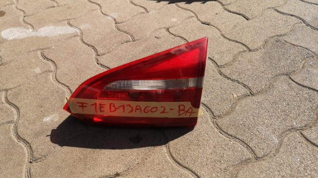 Ford Focus jobb belső, hátsó lámpa SÉRÜLT F1EB13A602BA eladó