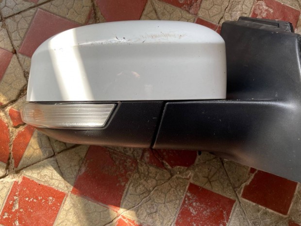 Ford Focus jobb oldali visszapillantó tükör fehérben