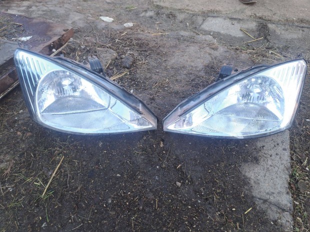 Ford Focus komplet lampa bura