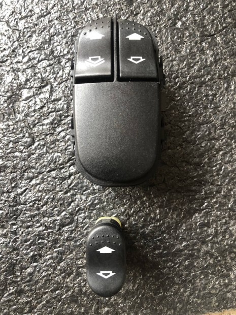 Ford Focus mk1 ablakemelő kapcsolók