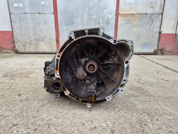 Ford Focus mk2 1.6 16V Benzin sebess�gv�lt�