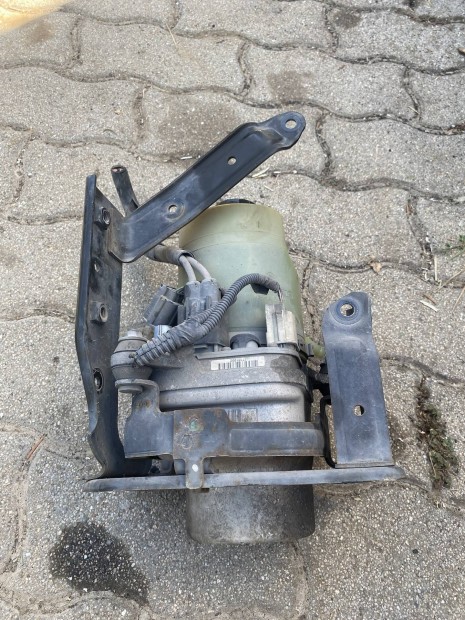 Ford Focus mk2 szervszivatty 4M51-3K514-BD