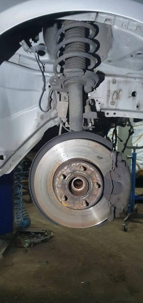 Ford Focus mk3 jobb els futm