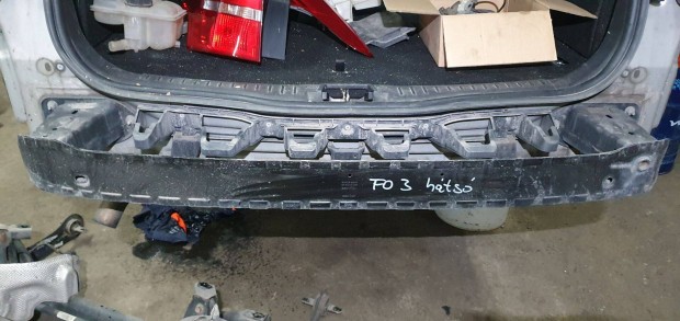 Ford Focus mk3 kombi hátsó lökhárító merevítő