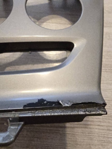 Ford Focus mk3 k�z�pkonzol