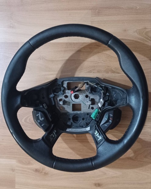 Ford Focus mk3 mulikormny brkormny tempomatos kormny