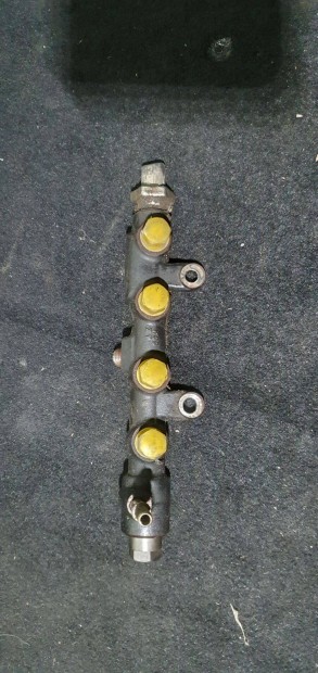 Ford Focus mk4 1.5tdci common rail cső jeladóval
