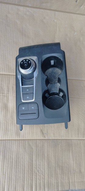Ford Focus mk4 automata váltó gomb választó konzol